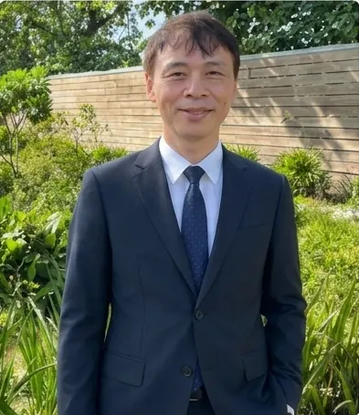 講師陳維尹